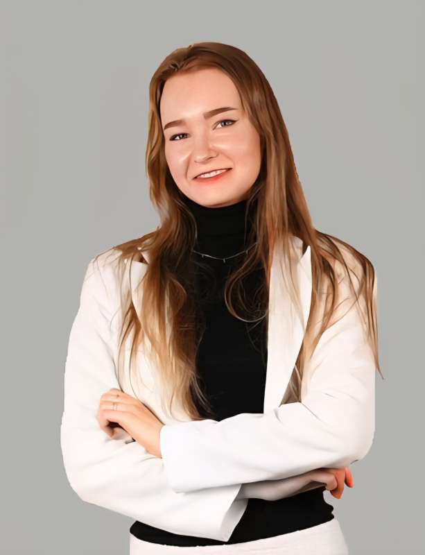 Алонзова Елена Евгеньевна