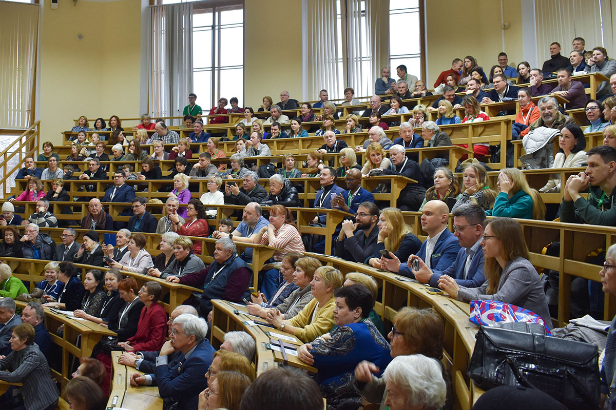 Торжественная встреча выпускников всех поколений, организованная в честь празднования 125-ти летия Санкт-Петербургского политехнического университета Петра Великого