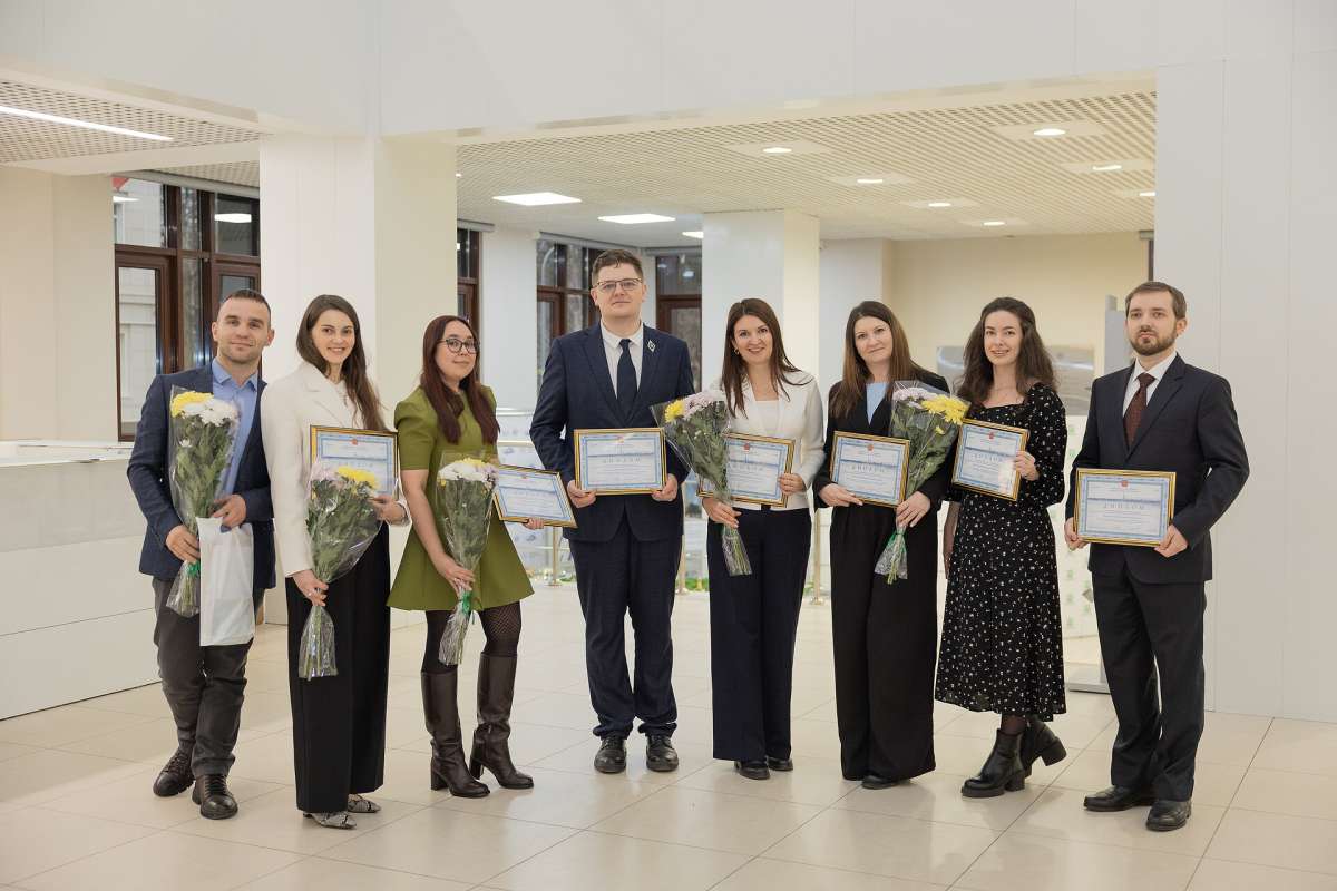 Восемь преподавателей ИСИ удостоены премий Правительства Санкт-Петербурга Восемь преподавателей ИСИ удостоены премий Правительства Санкт-Петербурга