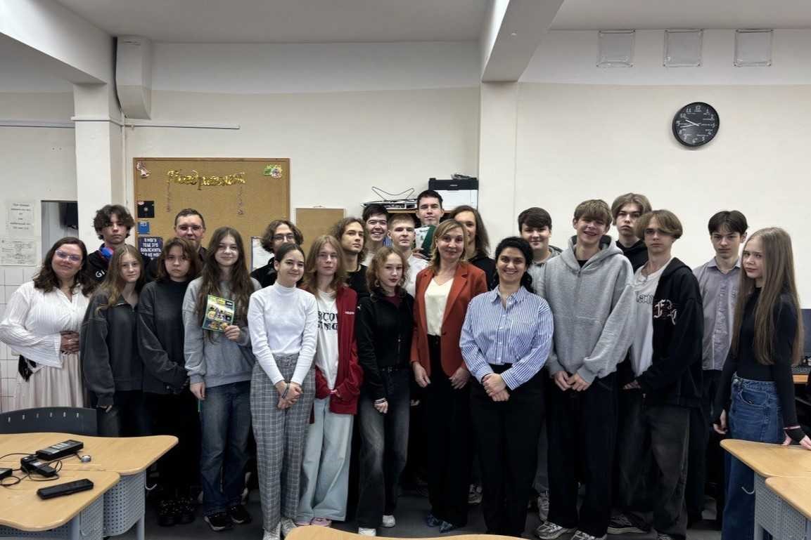 Преподаватели ИСИ познакомили старшеклассников с профессией специалиста по техносферной безопасности в рамках выездного занятия