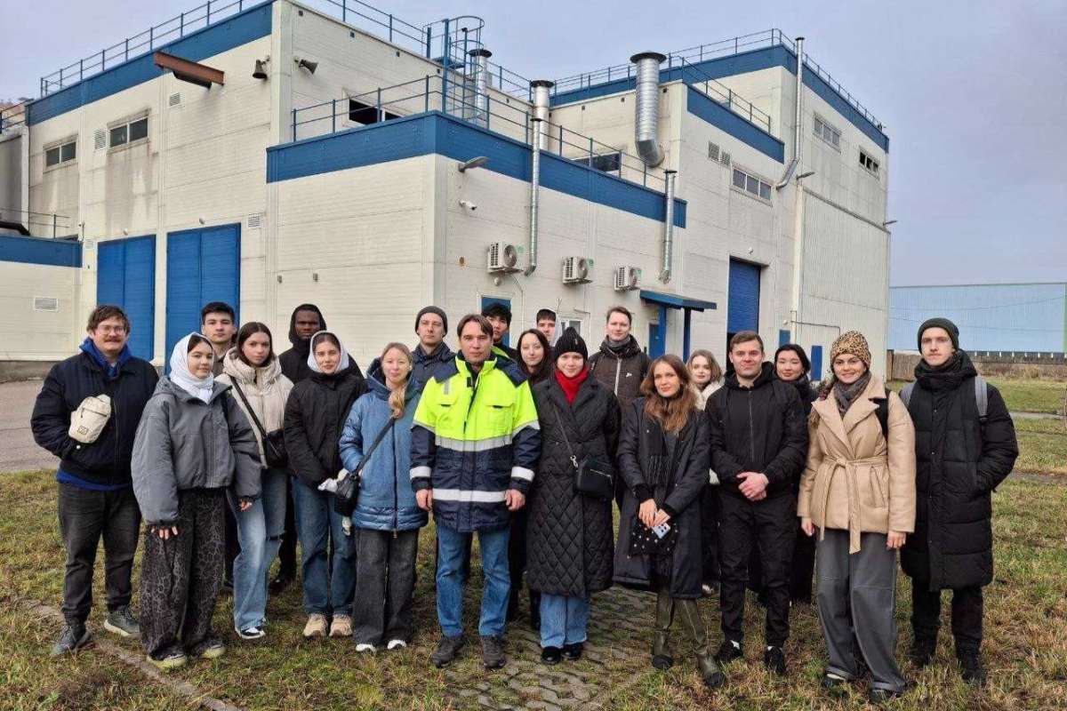 Магистранты ИСИ изучили систему биологической очистки сточных вод на выездном занятии в «Балтике» Магистранты ИСИ изучили систему биологической очистки сточных вод на выездном занятии в «Балтике»