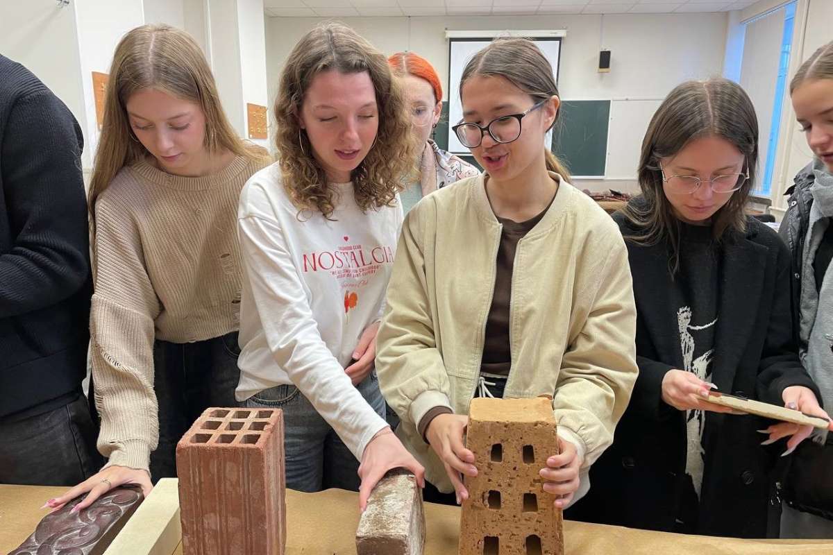 В ИСИ стартовал новый онлайн-курс «Строительные материалы» на национальной платформе «Открытое образование»