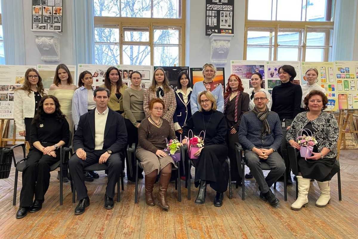 В ИСИ прошли защиты бакалавров очно-заочной формы обучения профиля «Информационный дизайн» 