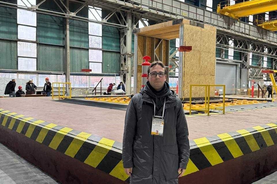 Эксперт ИСИ Владимир Тарасов принял участие в открытии крупнейшего в России сейсмостенда