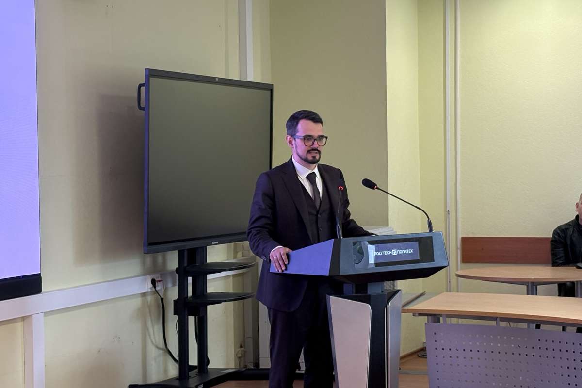 Выпускник аспирантуры ИСИ Лука Акимов защитил диссертацию на соискание ученой степени кандидата технических наук