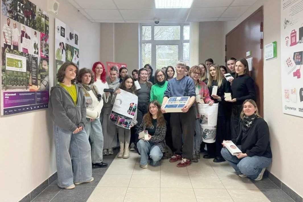 Функциональность, экологичность и маркетинговая эффективность: студенты ИСИ завершили курс по проектированию упаковки