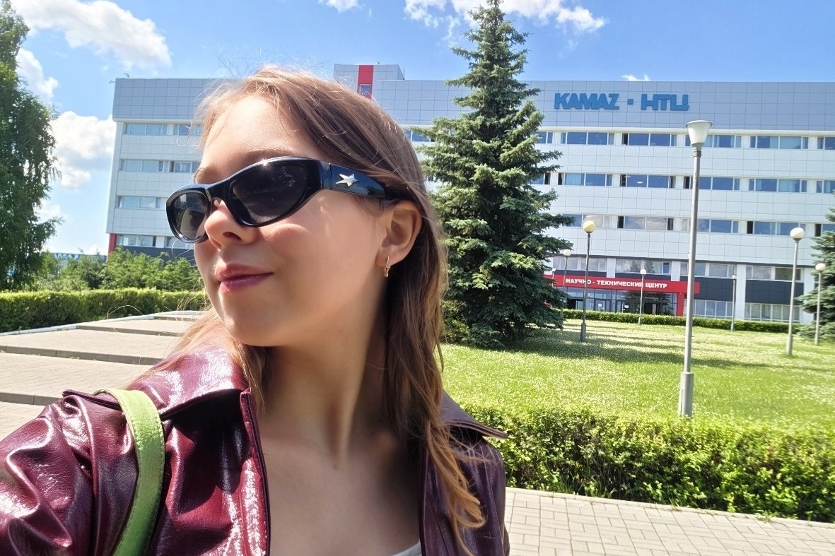 Студентка ИСИ Анастасия Куликова разработала дизайн-проект автономного тягача в рамках практики в ПАО «КАМАЗ»